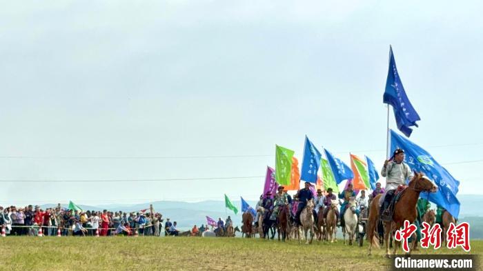 2024年锡林郭勒蒙古马超级联赛总决赛：牧民上演