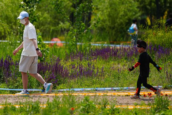 斯巴达勇士儿童赛北京首秀 小勇士齐聚环球城市
